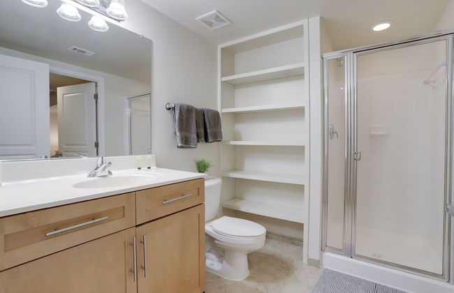 Nice 2BR Condo at Pentagon City - Photo 37