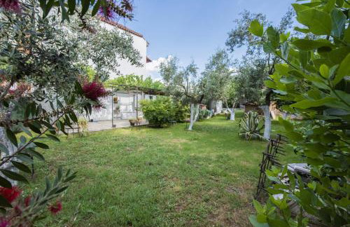 AIWA Διαμέρισμα 130τμ 1ου ορόφου σε διώροφη οικία - Foto 33