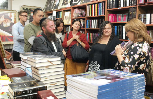 Orthodox Jewish Cultural Tour - Photo 3