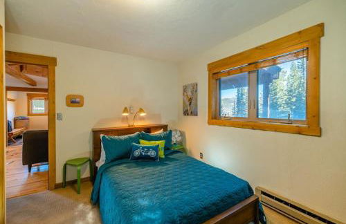 Cozy Cabin Perched on the Mountainside - Alpine Haus - Foto 21