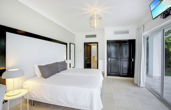 Lake View Cocotal Villa - Jacuzzi &Pool - Foto 9