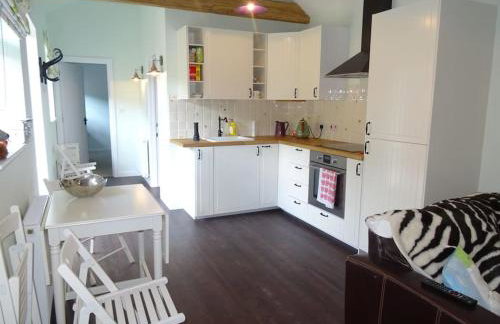 The Stables - 2 bed with large garden and hot tub. - Foto 59