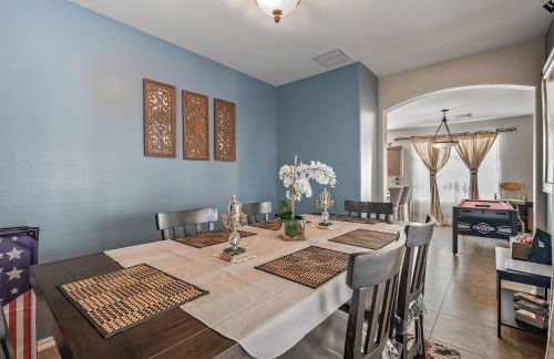 Entire Home in Surprise Downtown, Arizona - Foto 47