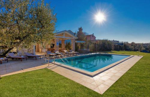 Holiday Home Villa Star mit Whirlpool by Interhome - Foto 3