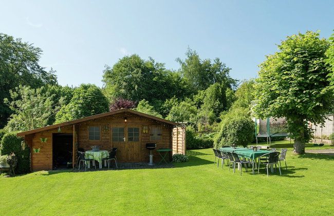 Spacious Holiday Home With Large Garden - Foto 32