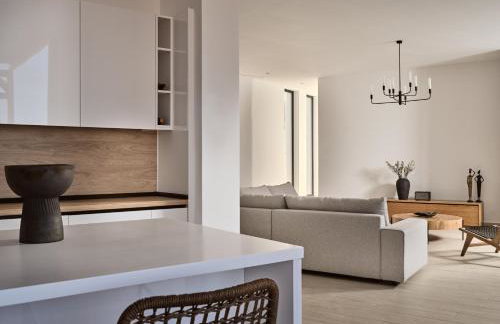 Elle Lux Villa, Essence of Endless Blue, By ThinkVilla - Foto 17