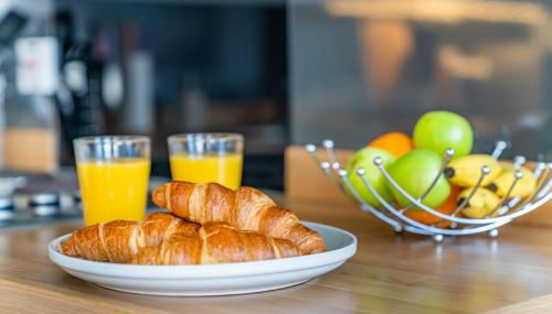 Beautiful Flat Town Centre 55 inch Smart TV + Netflix - Foto 5