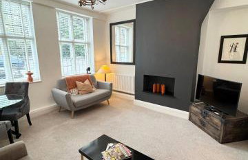 Modern 2 bed with parking in Marlow - Photo 4