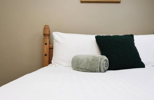 Modern Comfort 4 Bedrooms and Great Location - Foto 52