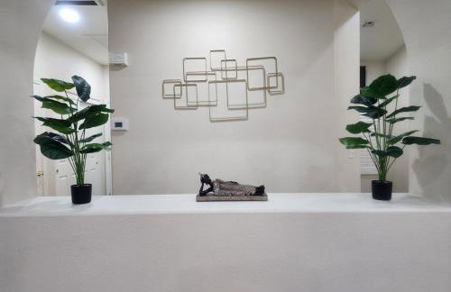 Bold Blue Retreat in Henderson - Foto 23