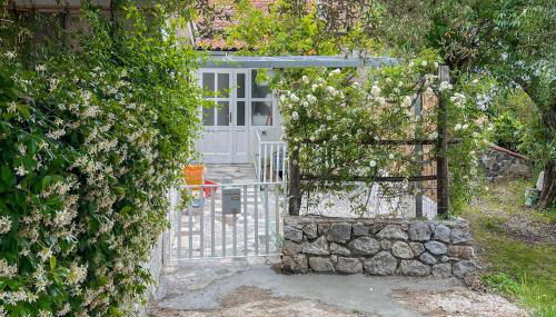 2 Bedroom Gorgeous Apartment In Scario - Foto 2