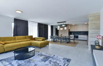 Villa Zariva with pool and panoramic mountain and - Foto 10