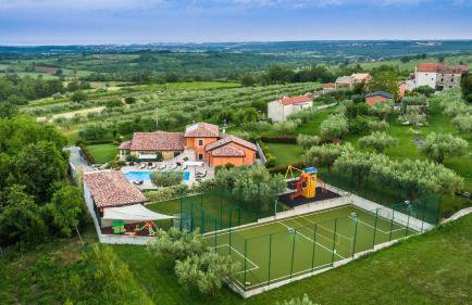 Villa GioAn - max 18, Private Playground and Sea View - Foto 2
