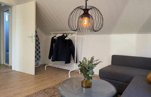 Gemütliches Mansarden-Apartment mit 2 Schlafzimmern & separater Küche - Foto 16