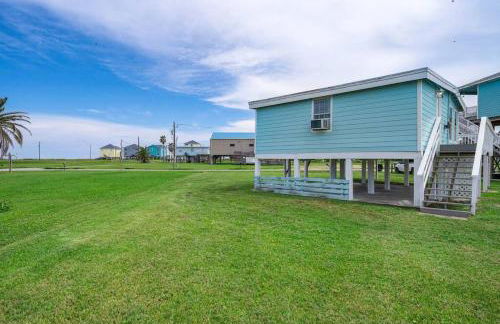 Beach Bungalow with Gorgeous Deck, Close to Beach - Foto 19