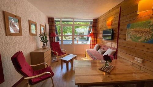 T2 classé 3 étoiles coeur de village et Piscine ext - Foto 4