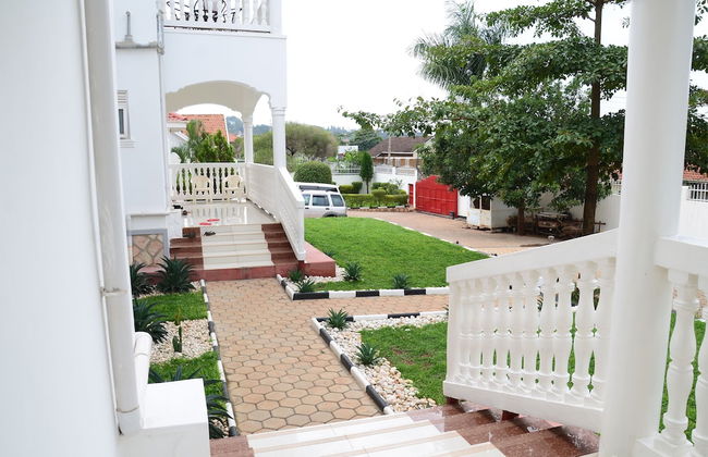 Muyenga Vacation Home - Photo 1