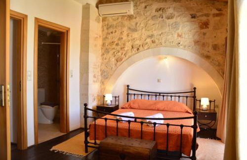 Roukouneli Traditional Stone House - Terrace & BBQ - Foto 18