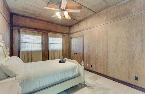 Spacious Ranch Style Home w Cinema Room - Foto 37