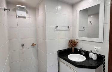 Esse apto eh tão lindo e espaçoso, perto de tudo! - Foto 41