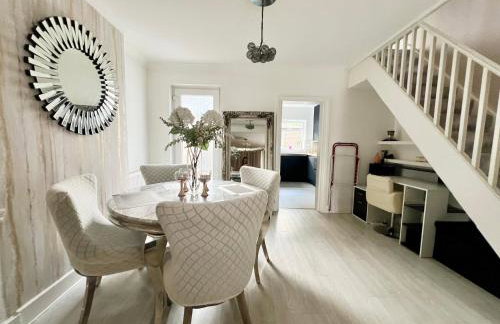 2 Bed Modern Luxury House - Foto 4