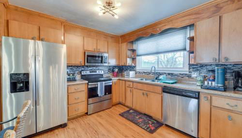 Colonial Heights Home with Large Yard and BBQ Grill! - Foto 2