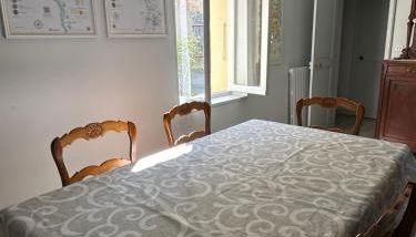 The WINE HOUSE in SANCERRE - Foto 2