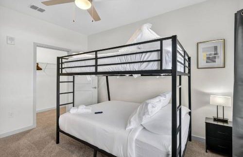 2 BR Apt |King Bed |Pool |Gym| Clse 2 Beach/Mayo - Foto 8