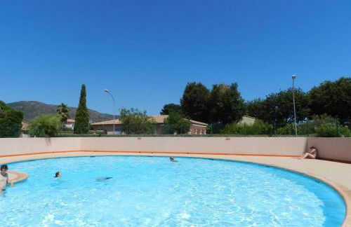 BO210-190 Mazet 3 pièces 5 couchages BORMES LES MIMOSAS - Foto 3