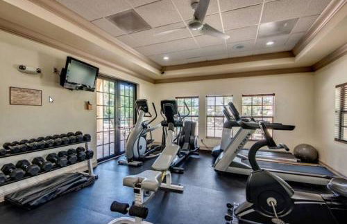 Luxury Condo at Cape Harbour Marina, Water Views! - Foto 11