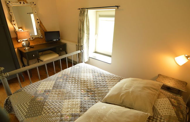 Stunning Holiday Home Near Forest in Slenaken - Photo 4