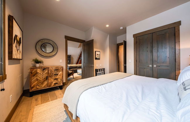 Wilderness Club Cottage on 18th Green - Photo 3