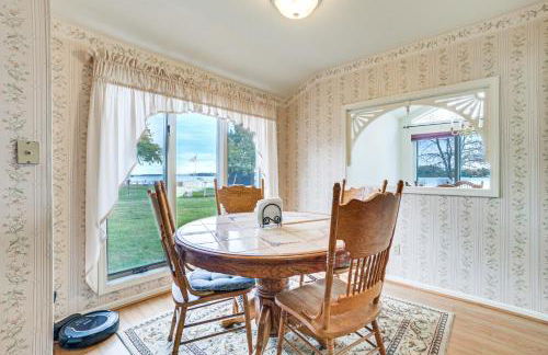 Lakefront Home with Deck and Dock in Oscoda Twp! - Foto 9