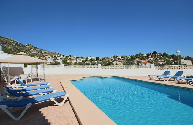 Low Price 4 Bedroom Villa With Nice View Over The Sea, Private Pool, Wifi, BBQ - Foto 24