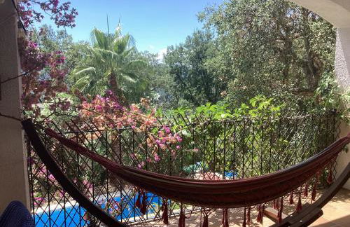 Sunny Costa Brava Getaway with Big Private Terrace - Foto 37