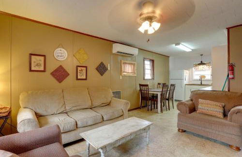 Bring Your Boat! Greers Ferry Lake Home with Slip - Foto 11