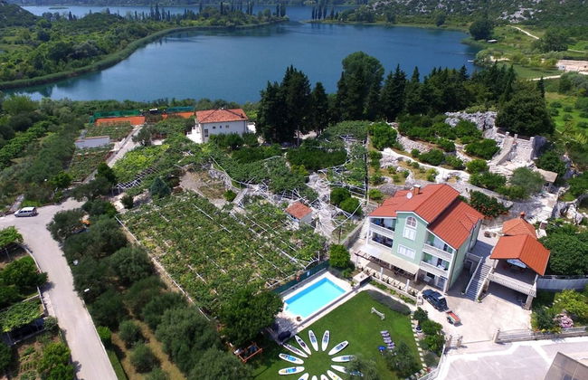 Cozy Villa in Ploce With Shared Pool - Foto 9