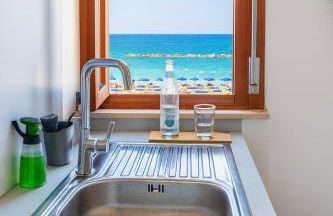 Terrazzo Panoramico Fronte Mare Zamponi - Foto 29