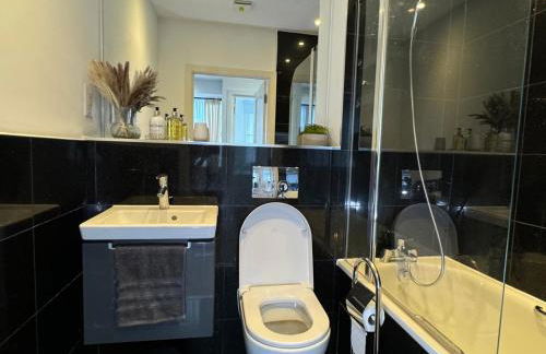 Modern 2 Bedroom Apartment in Central Croydon with Free Parking - Foto 24