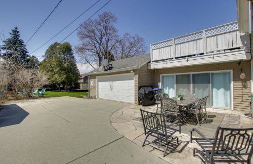 Family Home, 1 Block to Lake Michigan Beach! - Photo 32