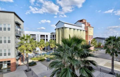 Experience Downtown Studio Near River Walk - Foto 26