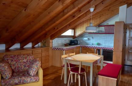 Deliziosa mansarda con vista Dolomiti - Foto 17