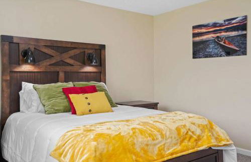 Remodeled, Charming Retreat on the City's Doorstep - Foto 41