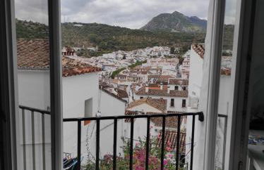 EL BOTIJO Las puertitas rojas - Foto 1