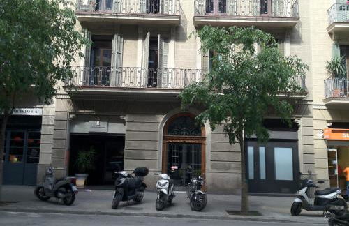 Casanova Charm 4BDR Apartment - Photo 35