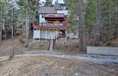 Spacious Lake Arrowhead Home with 2 Decks and Views - Foto 32
