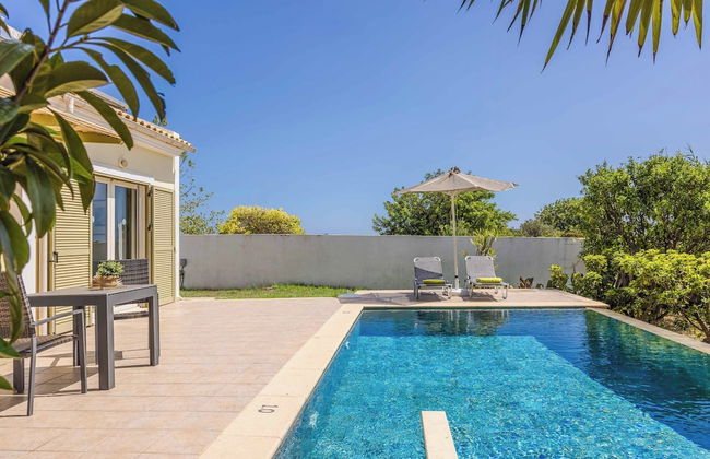 Caretta Beach Villa - Photo 17