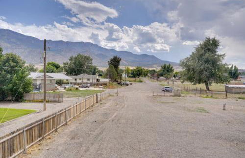 Chic Utah Getaway with Fireplace, Sauna and 2 Decks! - Photo 23