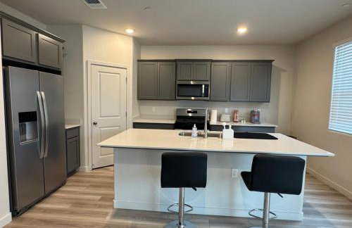 A modern retreat and Gateway to Yosemite - Foto 3