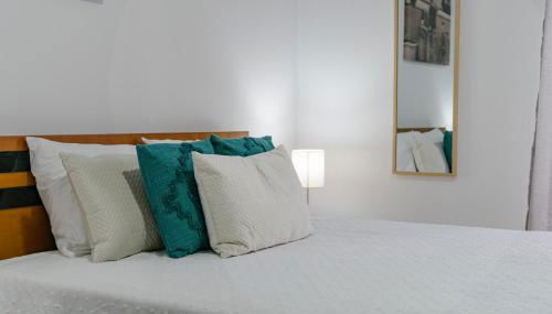 Village House - Photo 2